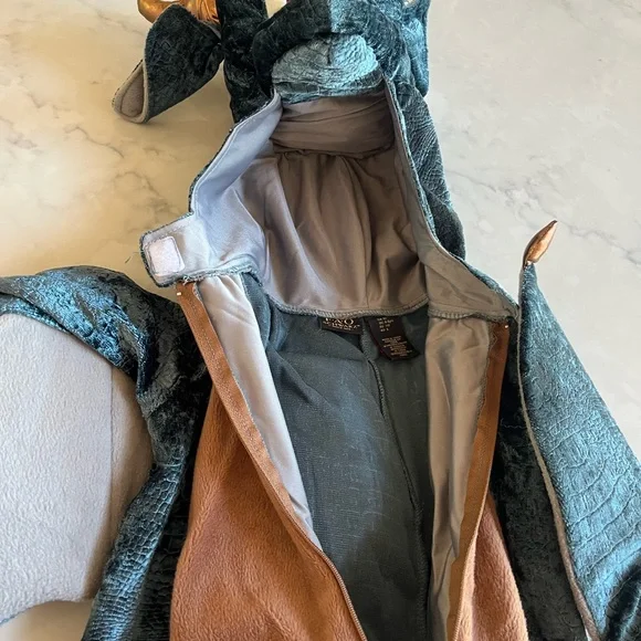 FAO Schwarz Dragon costume 5T - Picture 6 of 14